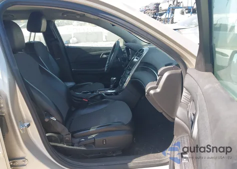 2015 Chevrolet Malibu 1Lt z USA, uszkodzony, nr VIN 1G11C5SL8FF260015